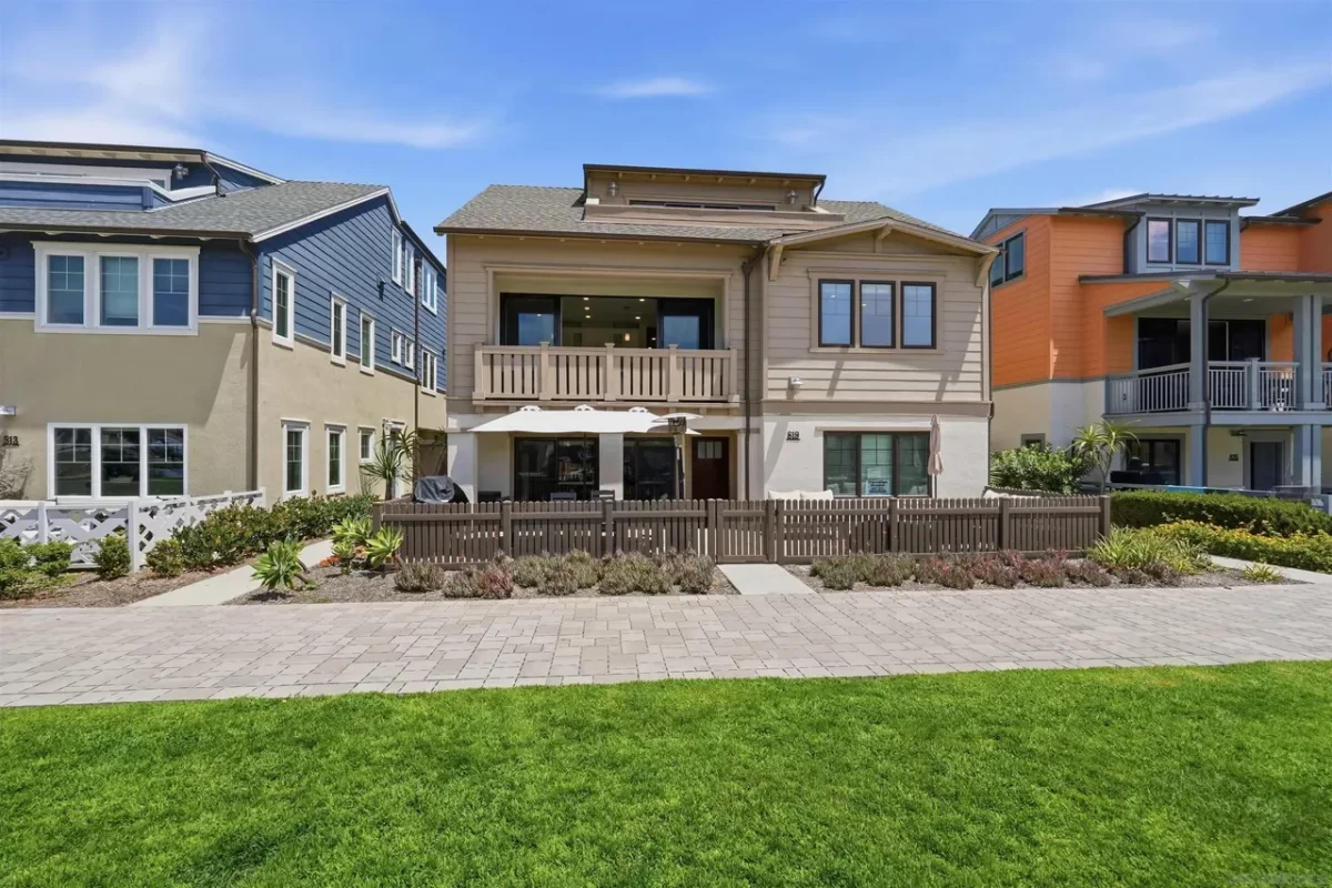 2BR Condo for Sale in San Diego, CA