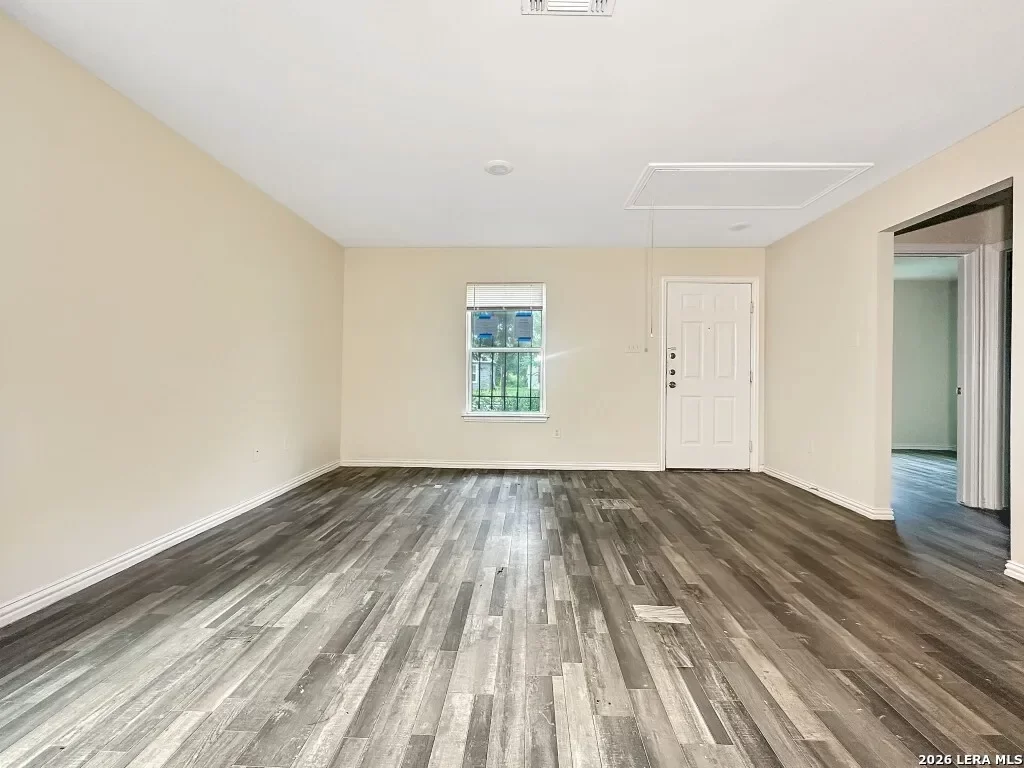 3BR House for Sale in San Antonio, TX