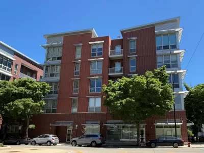 2BR Condo for Sale in Chicago, IL