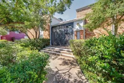 1BR Condo for Sale in Dallas, TX