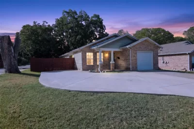 3BR House for Sale in Dallas, TX