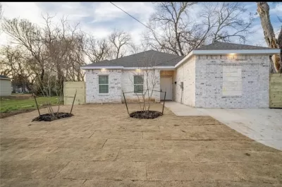 5BR House for Rent in Dallas, TX