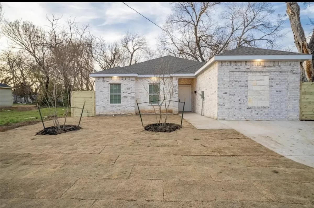 5BR House for Rent in Dallas, TX