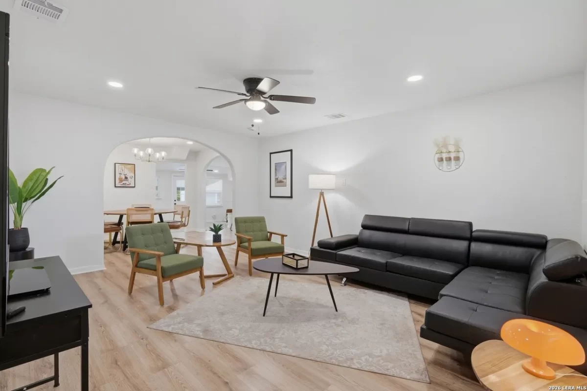3BR House for Sale in San Antonio, TX