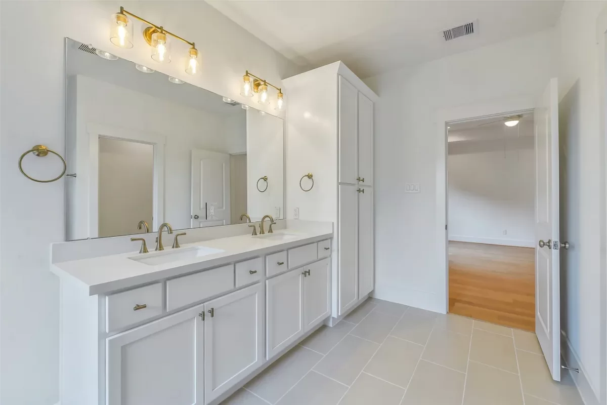 3BR House for Sale in Houston, TX