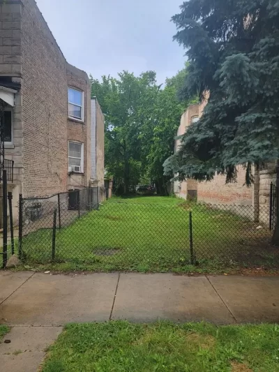 Land for Sale in Chicago, IL