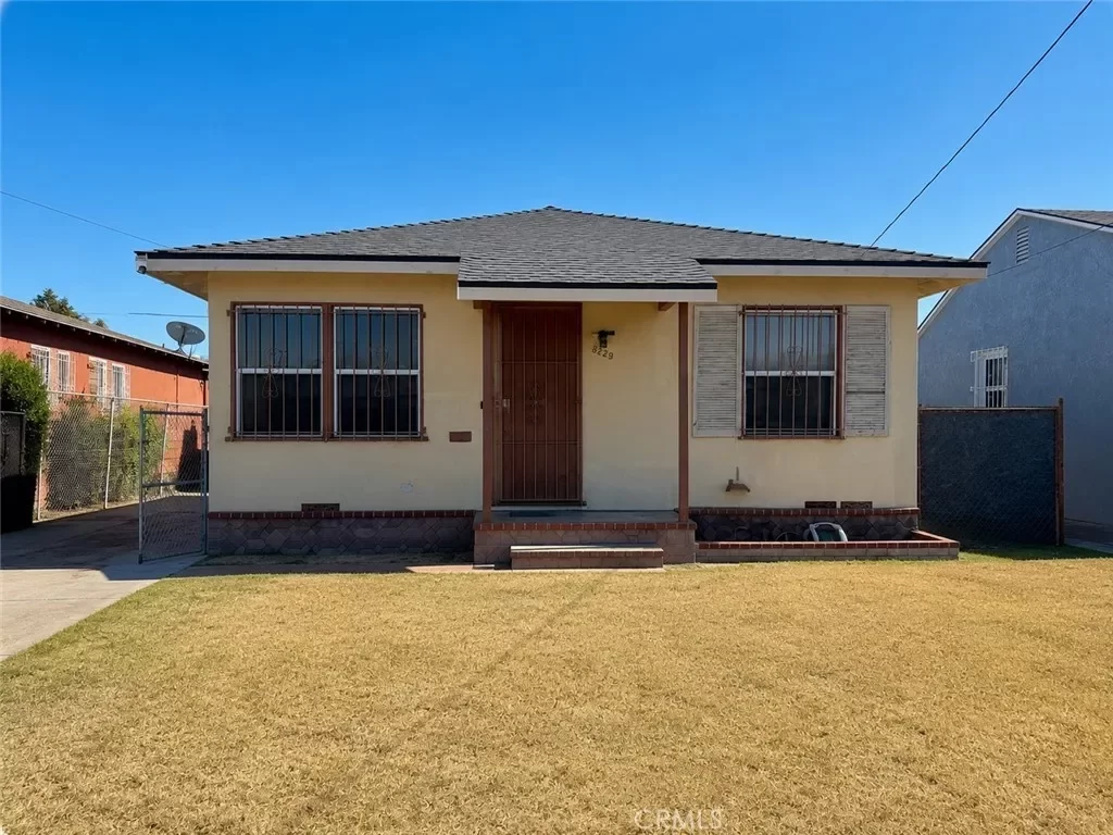 2BR House for Sale in Inglewood, CA