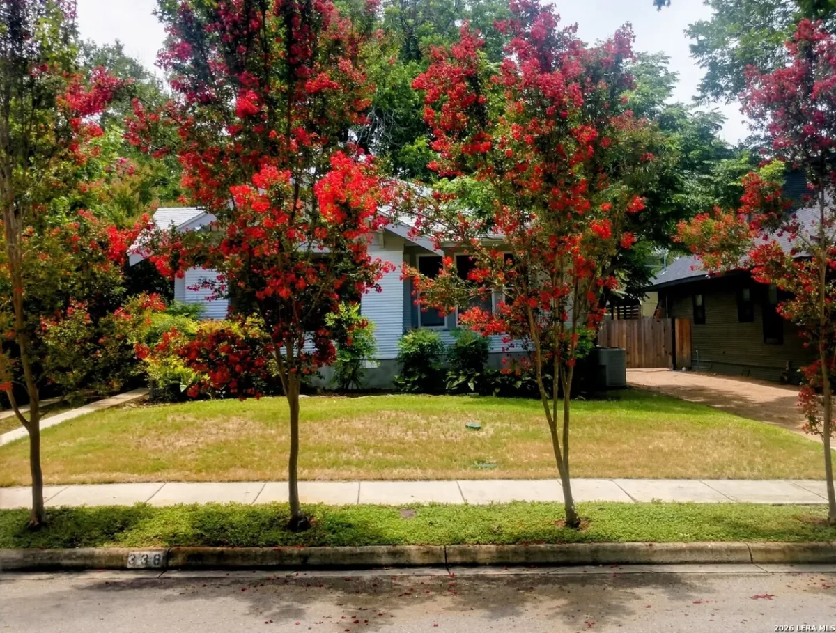 2BR House for Sale in San Antonio, TX