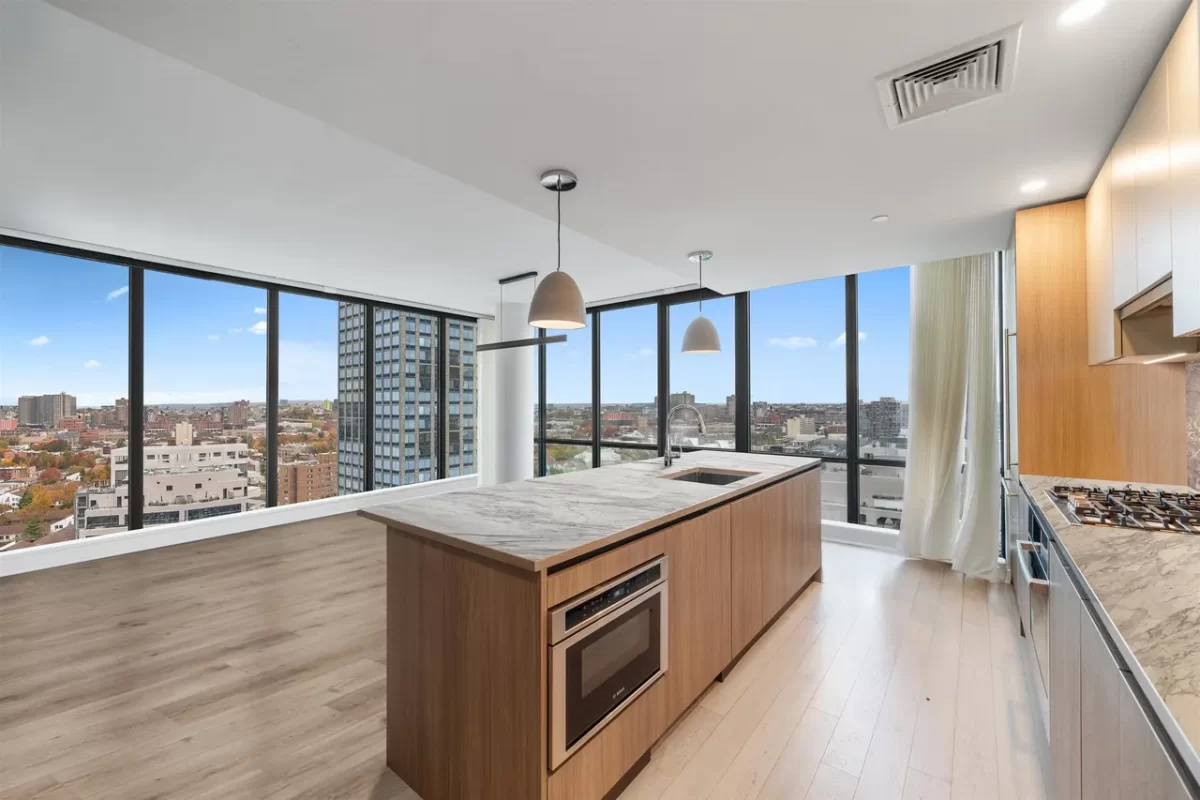 2BR Condo for Sale in Jersey City, NJ