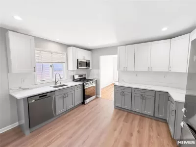 3BR Multi-Family for Rent in Fairview, NJ