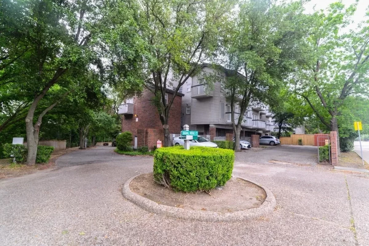 2BR Condo for Rent in Dallas, TX