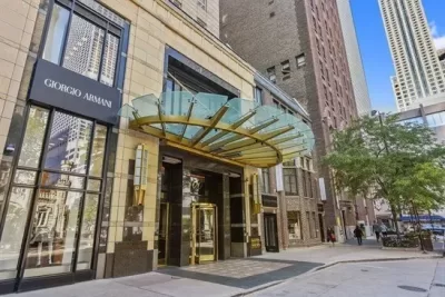 2BR Condo for Sale in Chicago, IL