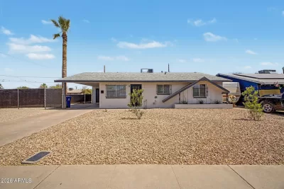3BR House for Sale in Glendale, AZ