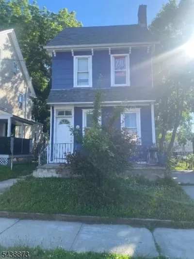 3BR House for Sale in Woodbury, NJ