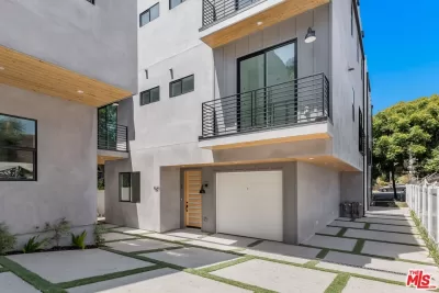 4BR Townhouse for Rent in Los Angeles, CA