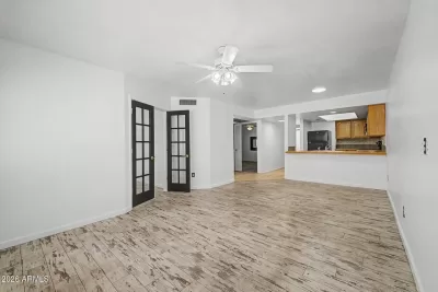 2BR Condo for Sale in Phoenix, AZ