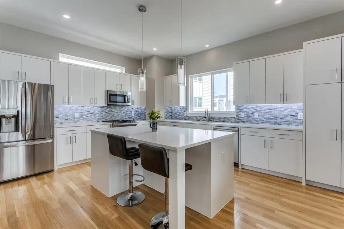 2BR Townhouse for Rent in Dallas, TX