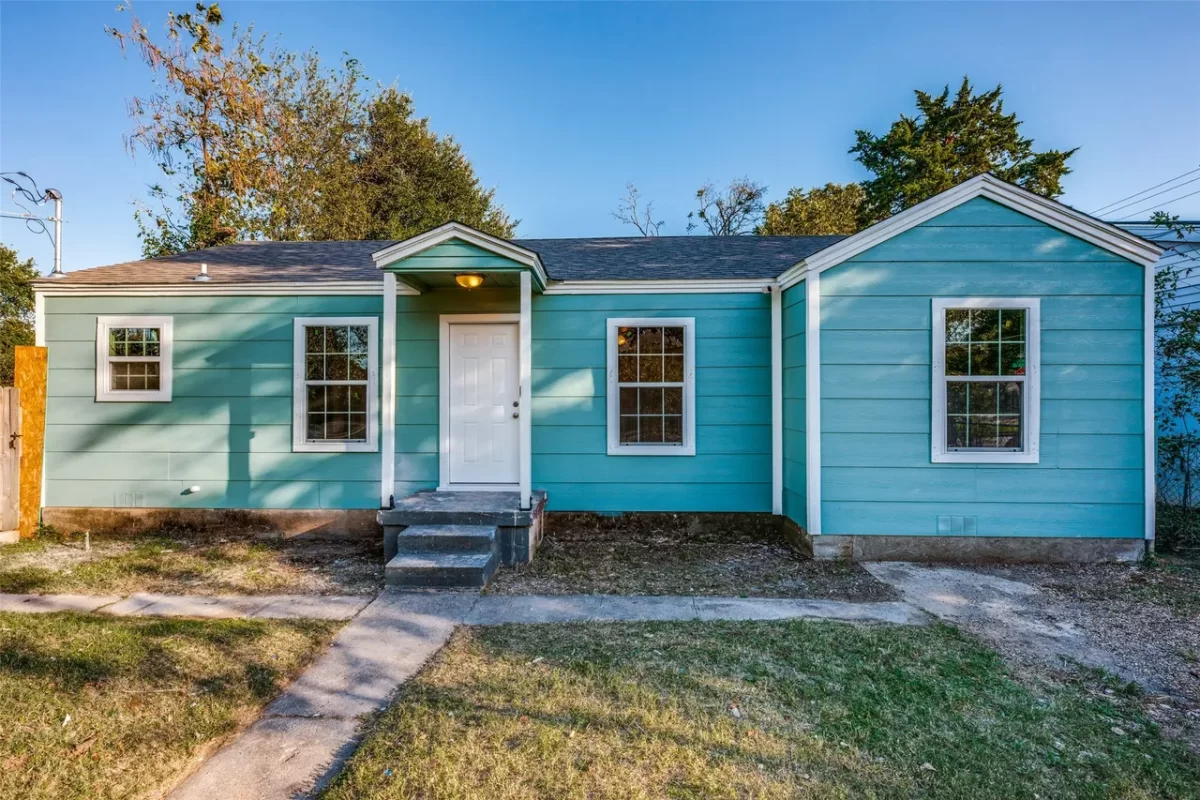 4BR House for Sale in Dallas, TX