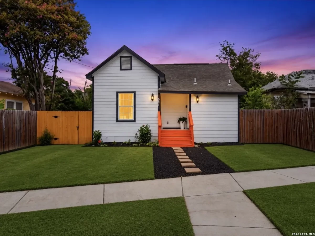 5BR House for Sale in San Antonio, TX