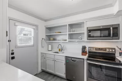 1BR Condo for Sale in Dallas, TX