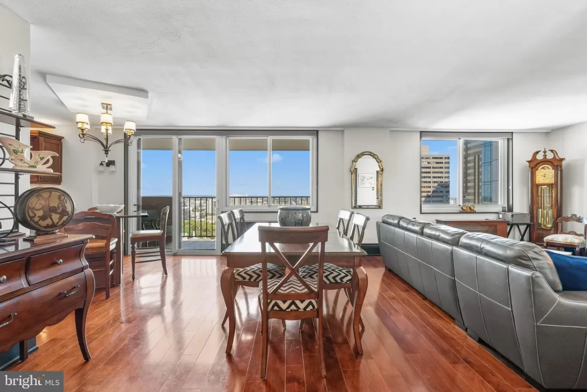 2BR Condo for Sale in Philadelphia, PA