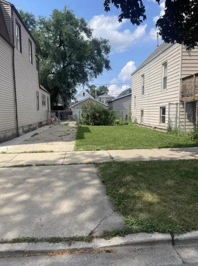 Land for Sale in Chicago, IL