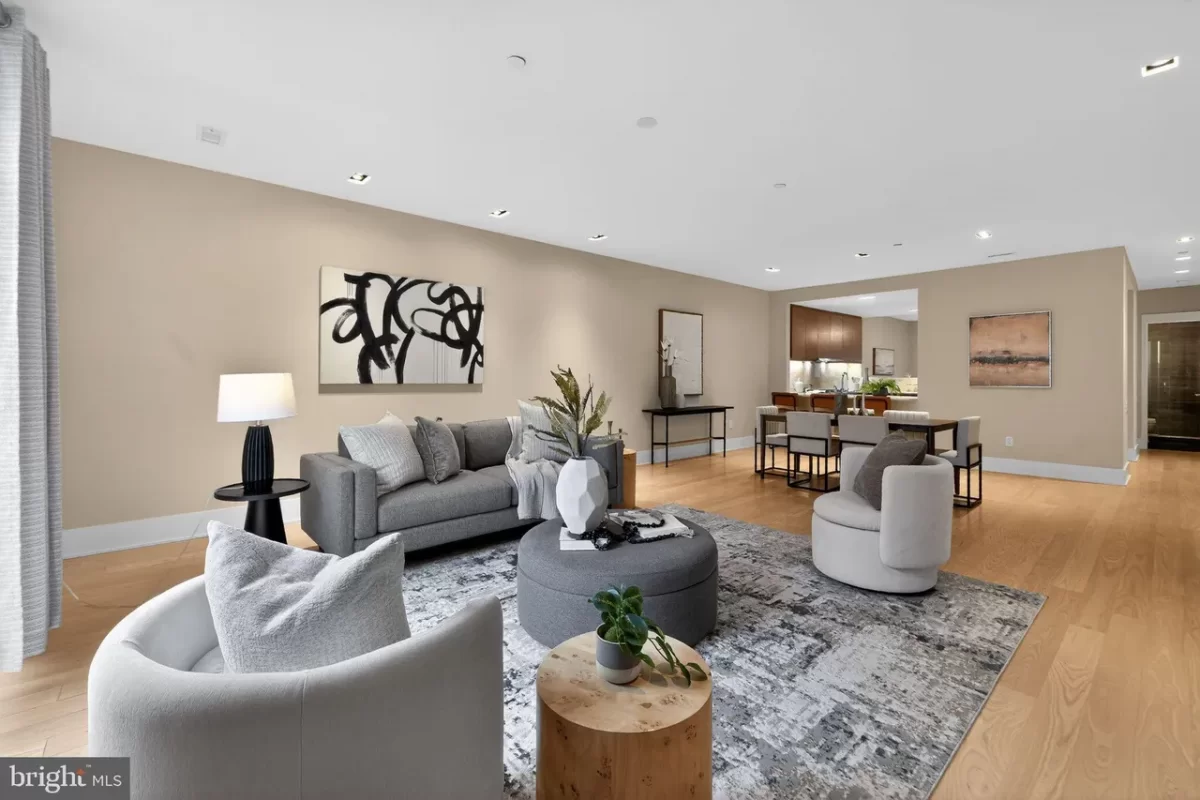 4BR Townhouse for Sale in Philadelphia, PA
