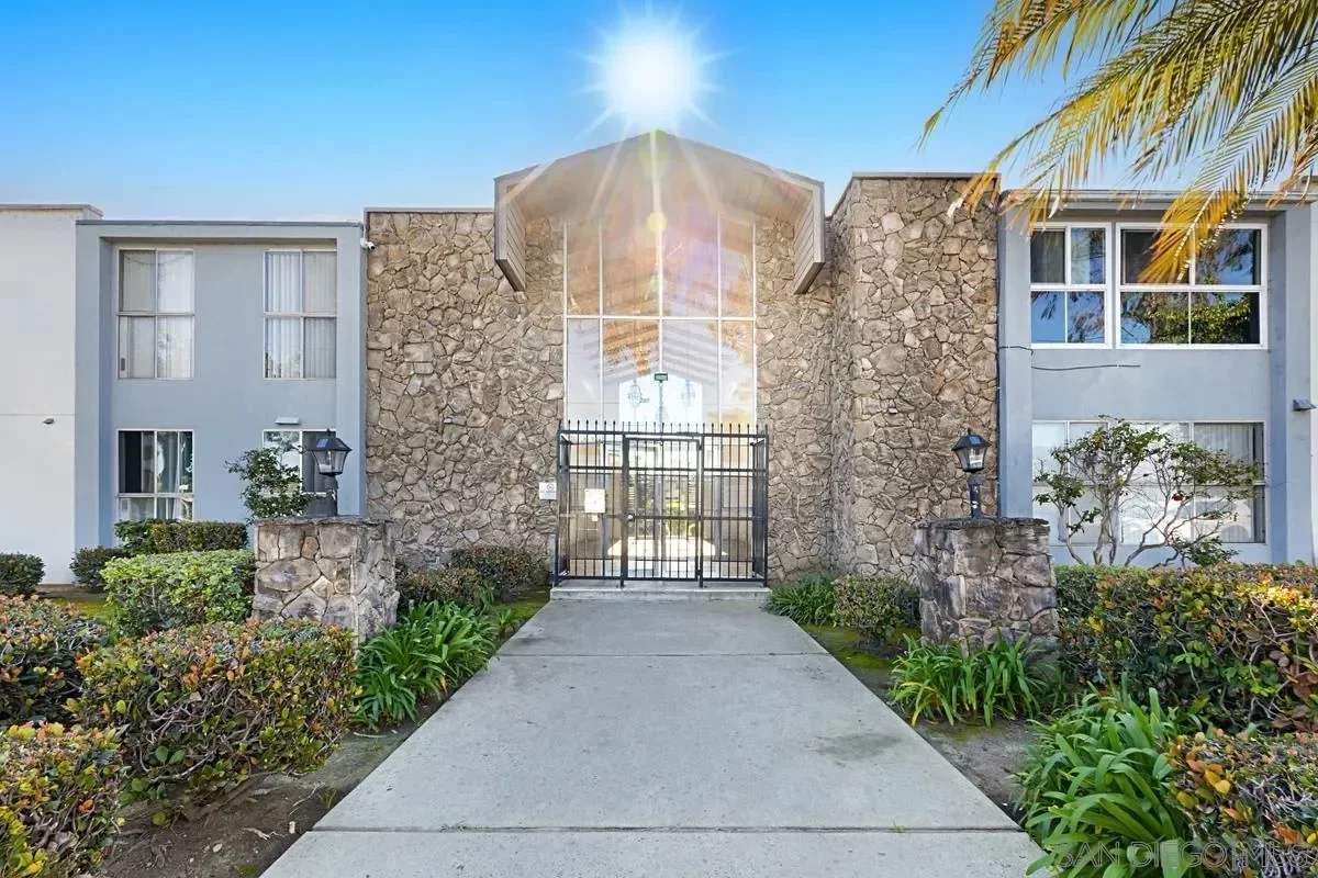 1BR Condo for Sale in Chula Vista, CA