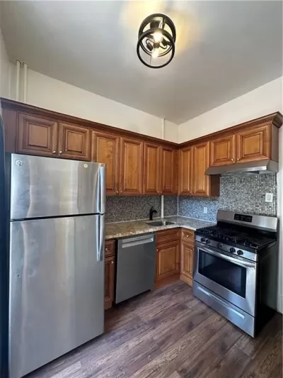 2BR Multi-Family for Rent in Brooklyn, NY