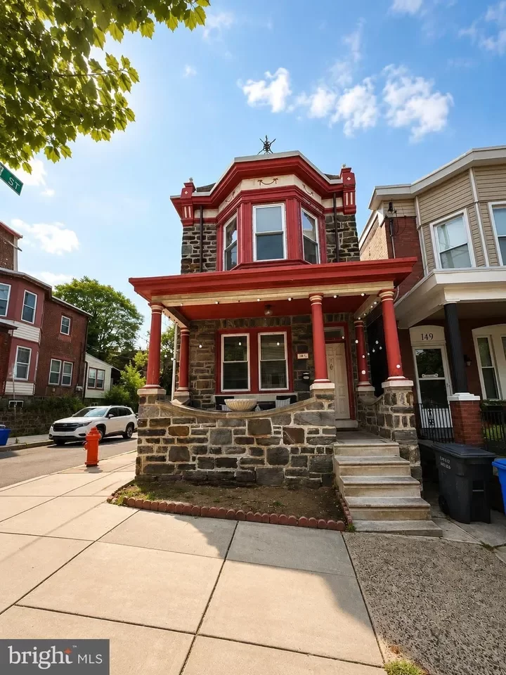 3BR House for Sale in Philadelphia, PA