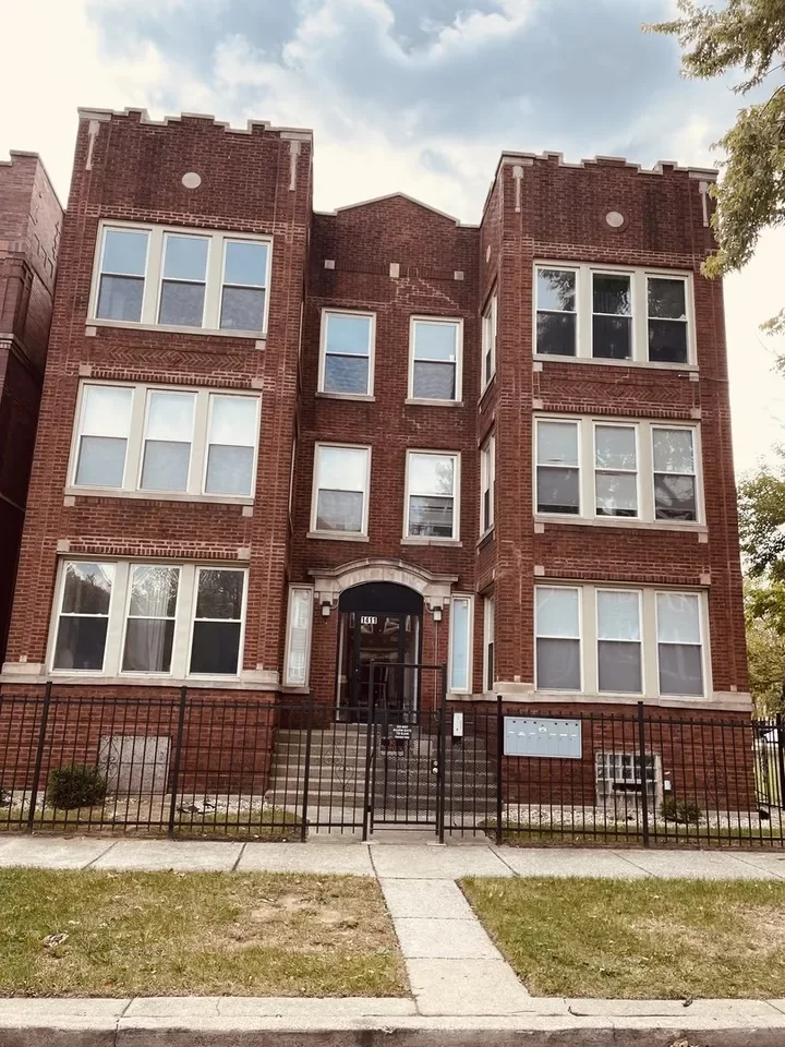 4BR Condo for Rent in Chicago, IL