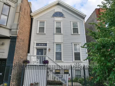 3BR Multi-Family for Rent in Chicago, IL