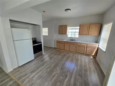 2BR Multi-Family for Rent in Dallas, TX