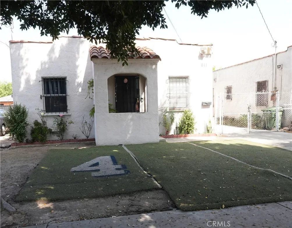 3BR House for Sale in Los Angeles, CA