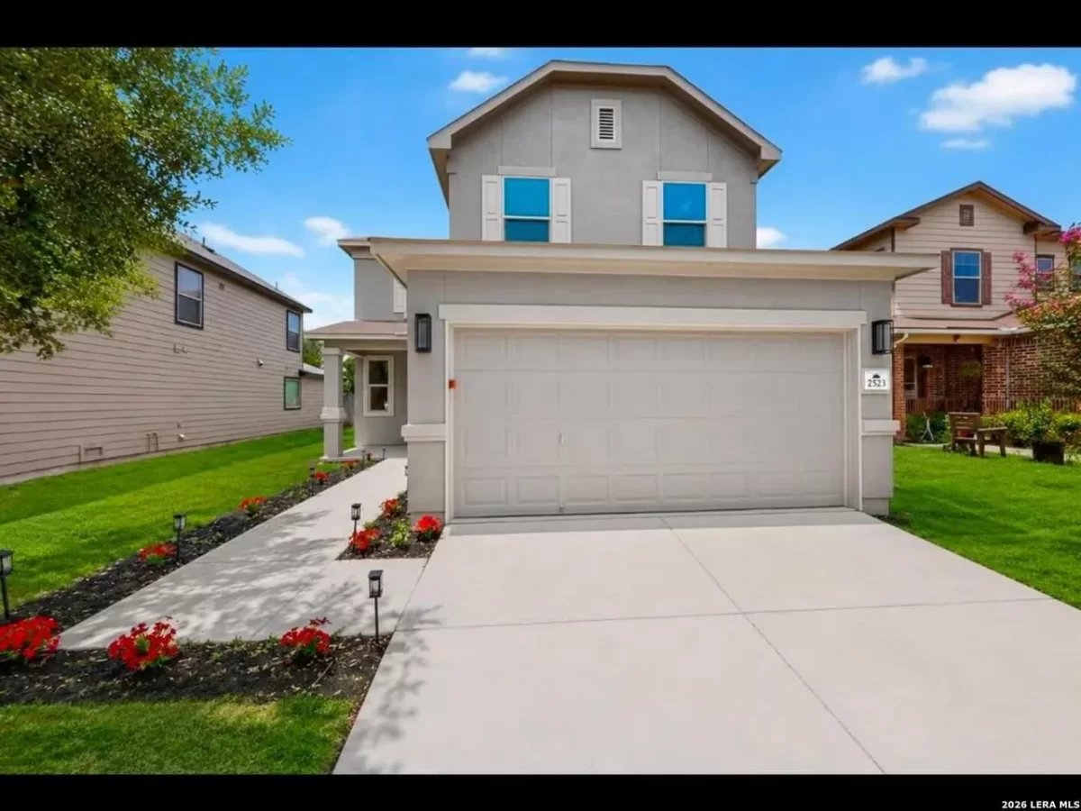 4BR House for Sale in San Antonio, TX