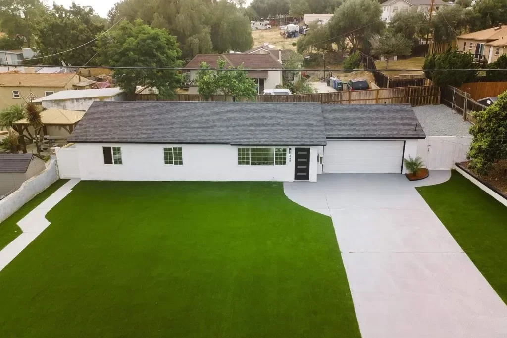 4BR House for Sale in San Diego, CA