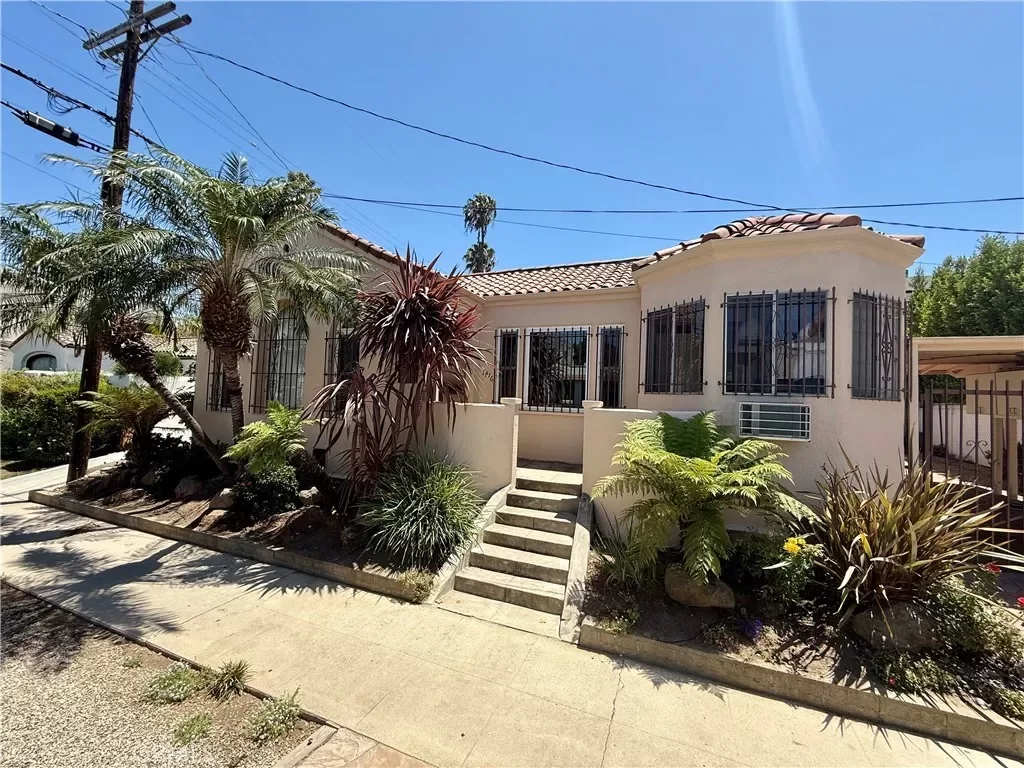 3BR House for Sale in Los Angeles, CA