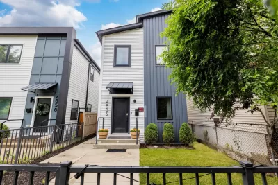 3BR House for Sale in Chicago, IL