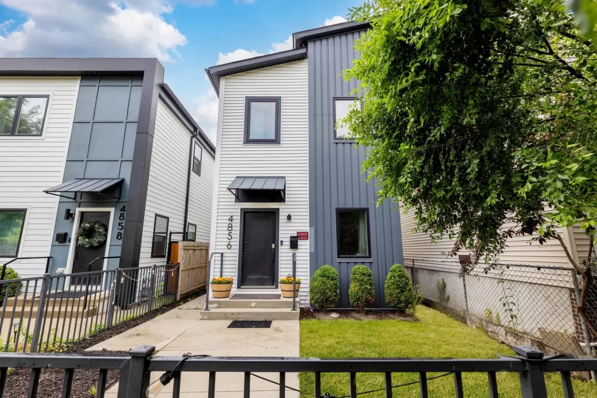 3BR House for Sale in Chicago, IL
