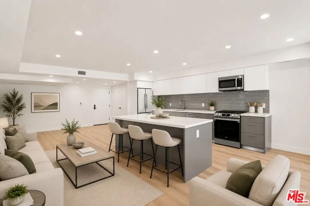 3BR Condo for Sale in Los Angeles, CA
