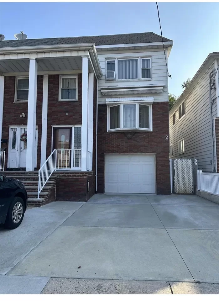 2BR Apartment for Rent in Jersey City, NJ