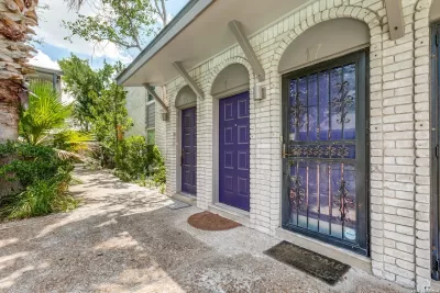 2BR House for Rent in San Antonio, TX