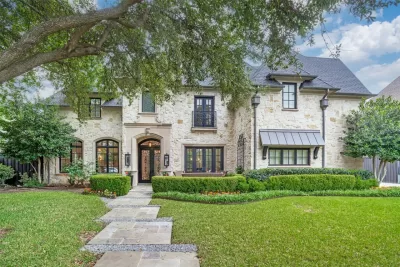 5BR House for Sale in Dallas, TX