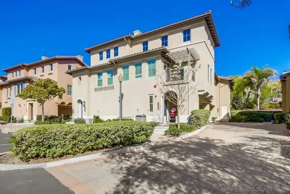 3BR Condo for Rent in San Diego, CA
