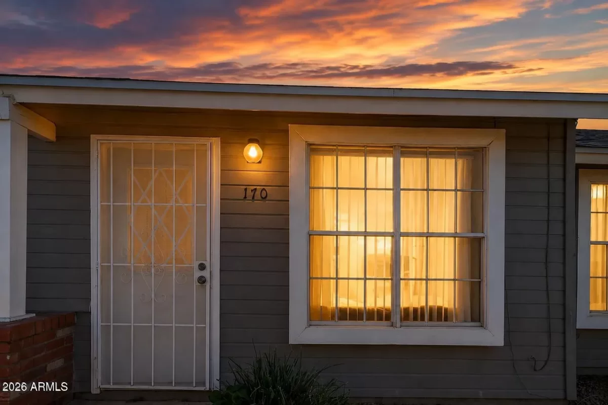 2BR Townhouse for Sale in Glendale, AZ