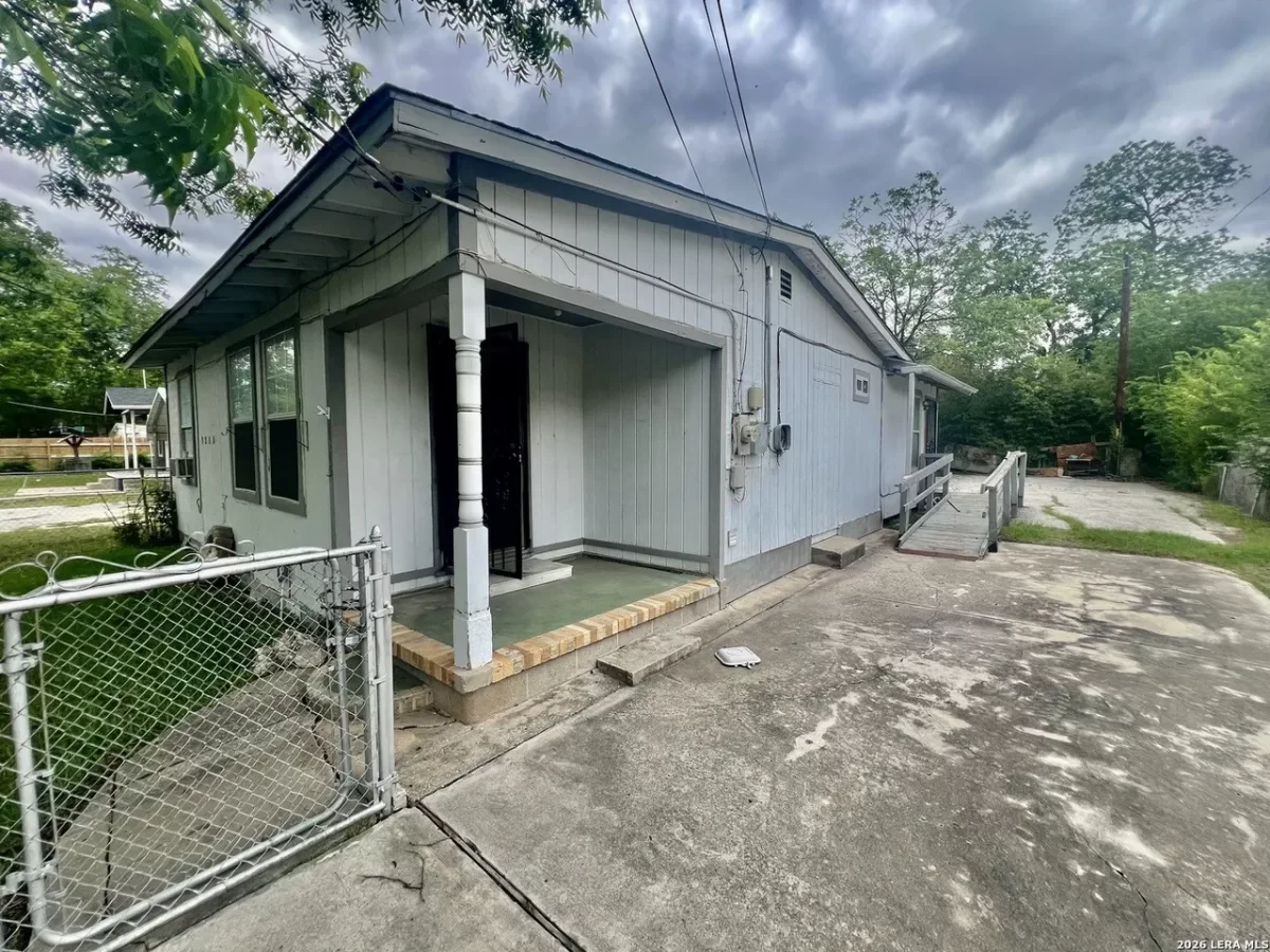 3BR House for Sale in San Antonio, TX