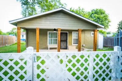 2BR House for Rent in San Antonio, TX