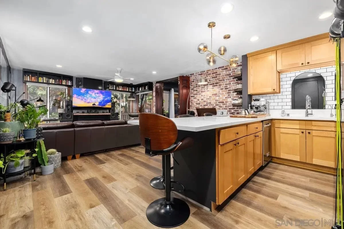 2BR Condo for Sale in San Diego, CA