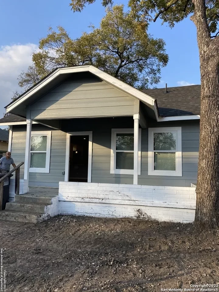 2BR House for Rent in San Antonio, TX