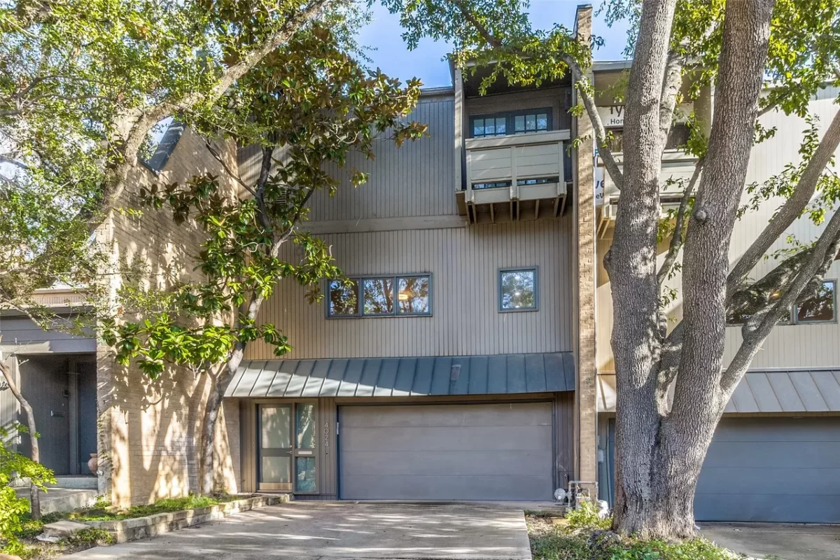3BR Townhouse for Rent in Dallas, TX
